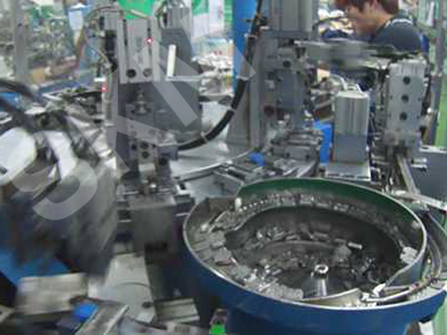 電腦連接器自動(dòng)機(jī) 電腦連接器自動(dòng)機(jī)