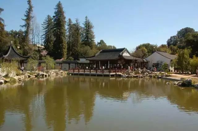 中式古典園林設計和日式庭院設計有哪些區別-成都青望園林景觀設計公司